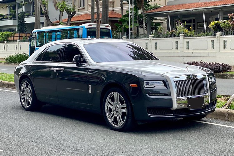 Can canh Rolls-Royce Ghost dung 9 nam hon 8 ty o Ha Noi