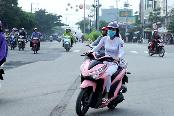 Xe may di sai lan tai Viet Nam bi phat bao nhieu?