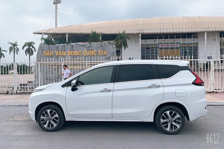 Mitsubishi Xpander AT 