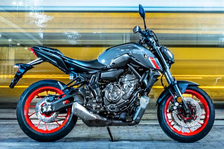 Yamaha MT-07 2021 ra mat, san sang 