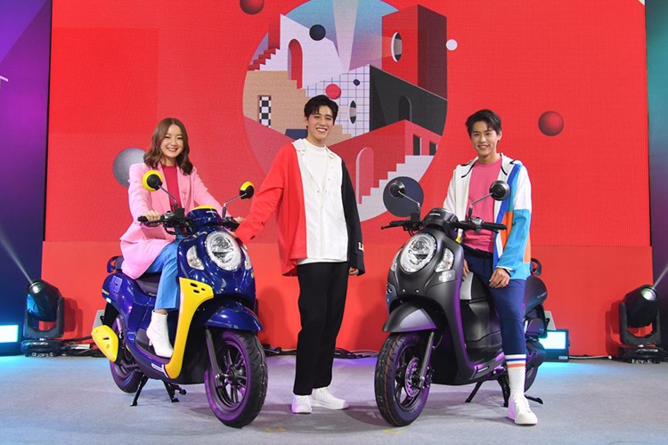 Honda Scoopy 2021 nho xinh, tu 34 trieu dong tai Indonesia