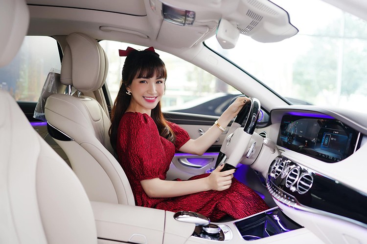 Hoa Minzy tau xe sang Mercedes-Benz S450L Luxury gan 5 ty dong-Hinh-3