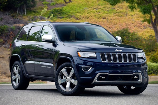 Hon 34.000 xe Jeep Grand Cherokee EcoDiesel co the gay chay no