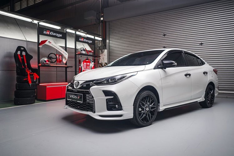 Toyota Vios GR Sport 2021 tu 557 trieu tai Malaysia ve Viet Nam-Hinh-9