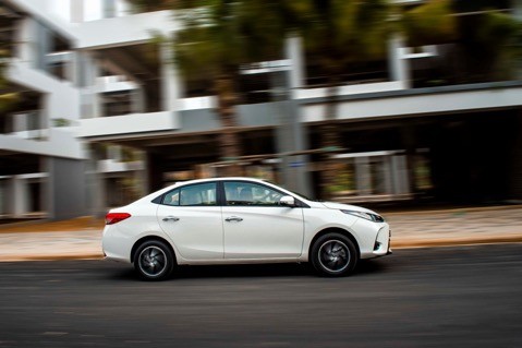 Toyota Vios 2021 thay doi de tiep tuc thong tri ngoi vuong-Hinh-5