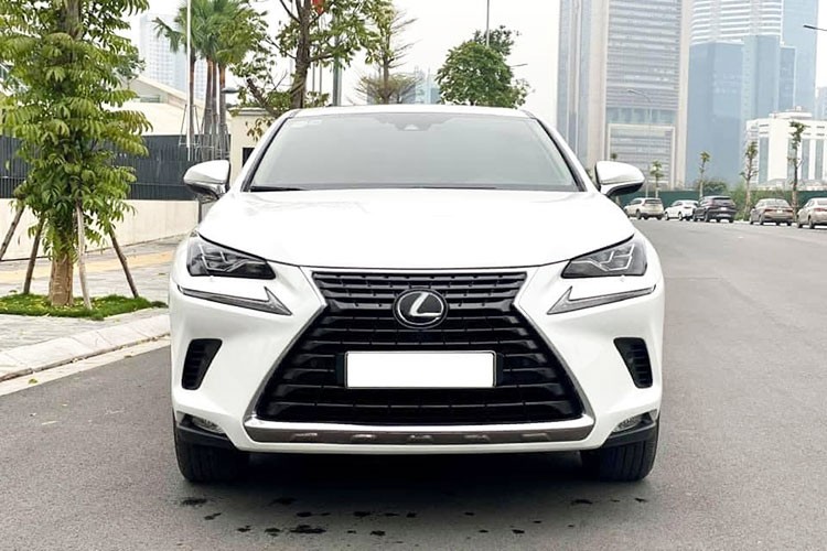 Lexus NX 300 