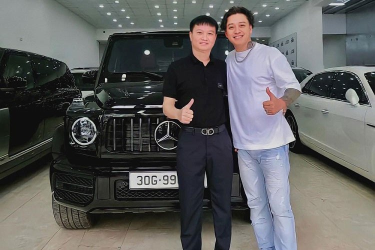 Tuan Hung tau SUV hang sang Mercedes-AMG G63 hon 10 ty dong