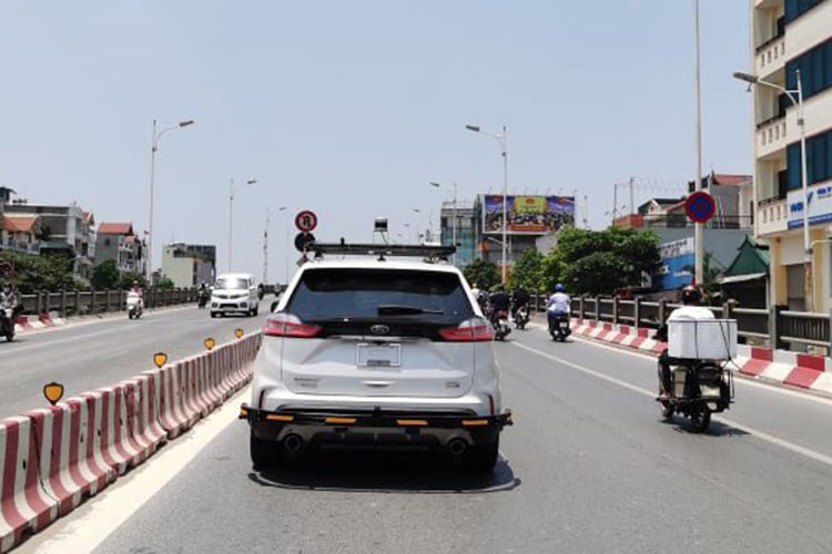 Ford Edge 2021 lan banh tren pho Ha Noi, ngay ra mat rat gan?-Hinh-3