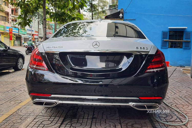 Cap doi Mercedes-Maybach S650 Pullman hon 160 ty dong o Sai Gon-Hinh-4