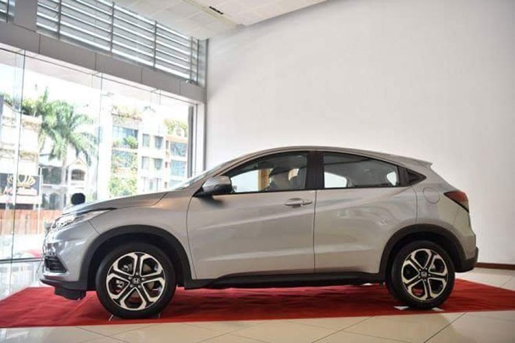 Honda HR-V bat ngo giam toi 140 trieu dong tai Viet Nam-Hinh-2