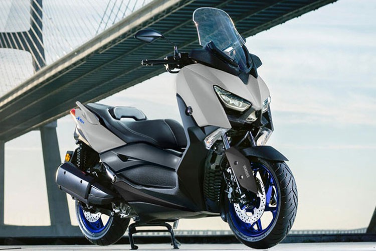 Yamaha Xmax 300 2021 moi - doi thu dang gom cua Honda Forza 300-Hinh-2