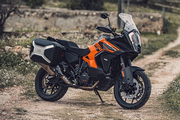 KTM 1290 Super Adventure 2021 gan 800 trieu dong tai Dong Nam A