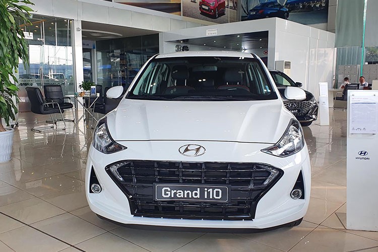Can canh Hyundai Grand i10 2021 gia re tai Viet Nam