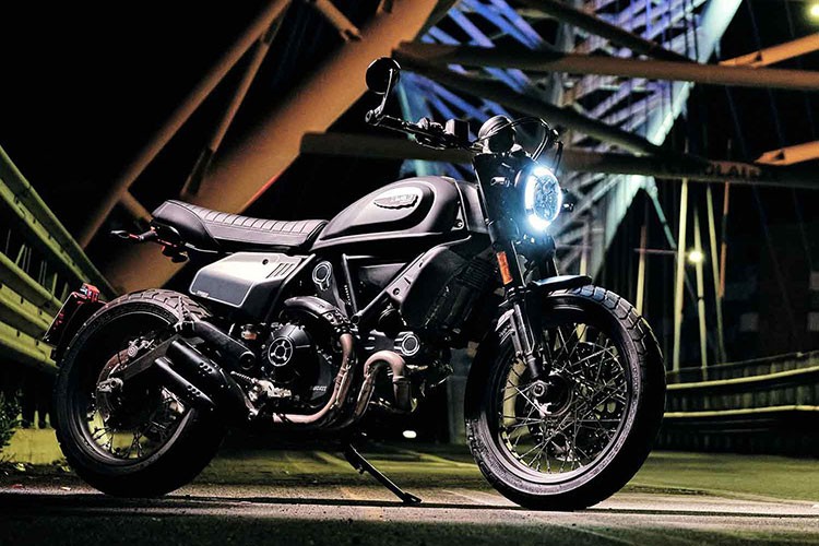 Ducati Scrambler Nightshift 2021 gan 400 trieu dong tai Viet Nam?