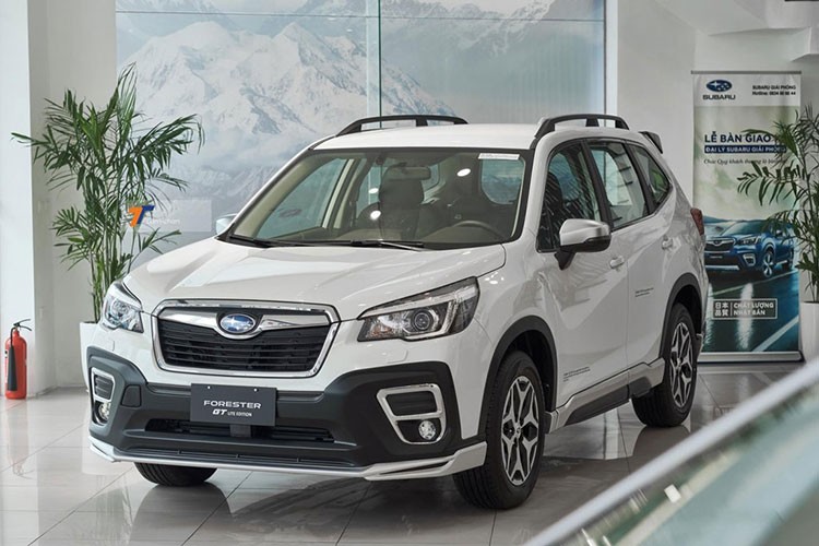 Xe SUV Subaru Forester tai Viet Nam giam 100% phi truoc ba