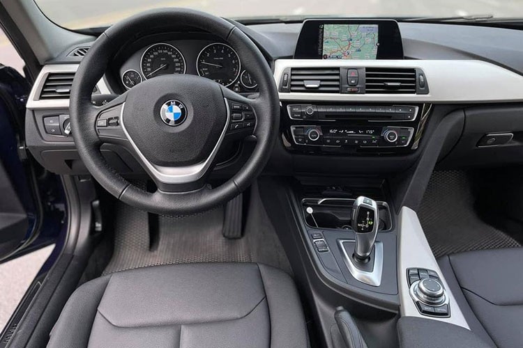 Can canh BMW 320i 2016 ban dac biet chi 1 ty dong o Ha Noi-Hinh-6