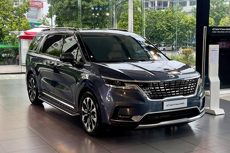 Kia Carnival 2022 chao ban tai Viet Nam, cao nhat 2,39 ty dong-Hinh-4