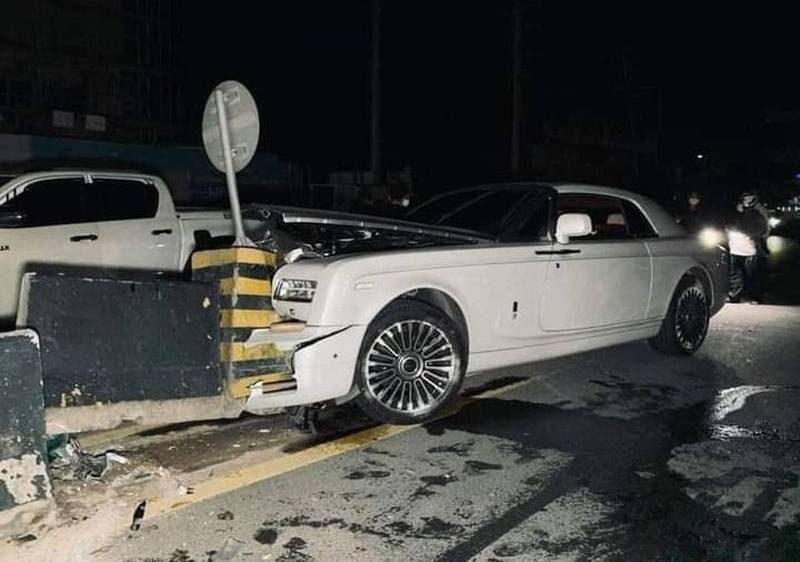 Rolls-Royce Phantom tai nan 