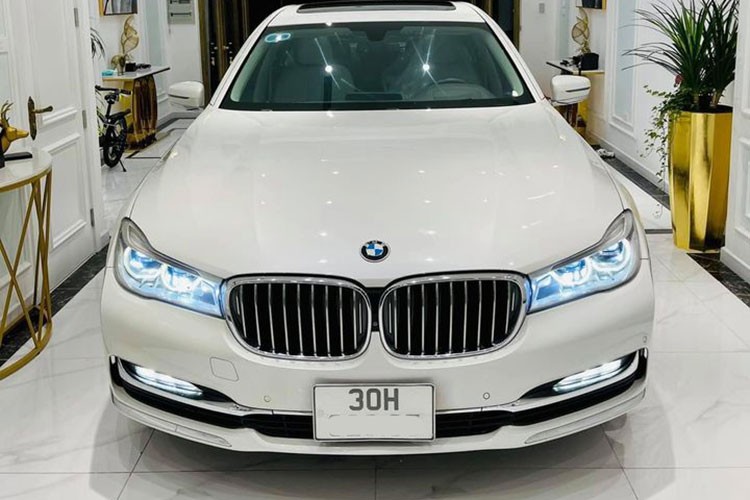 Chay 5 nam, xe sang BMW 730Li o Ha Noi 