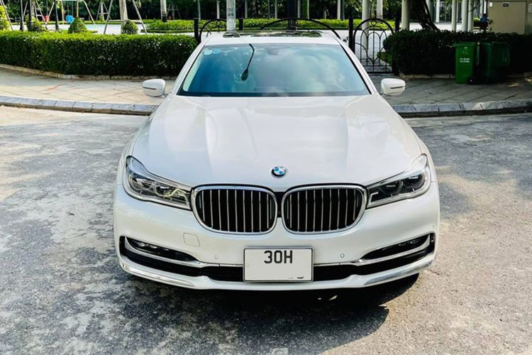 Chay 5 nam, xe sang BMW 730Li o Ha Noi 