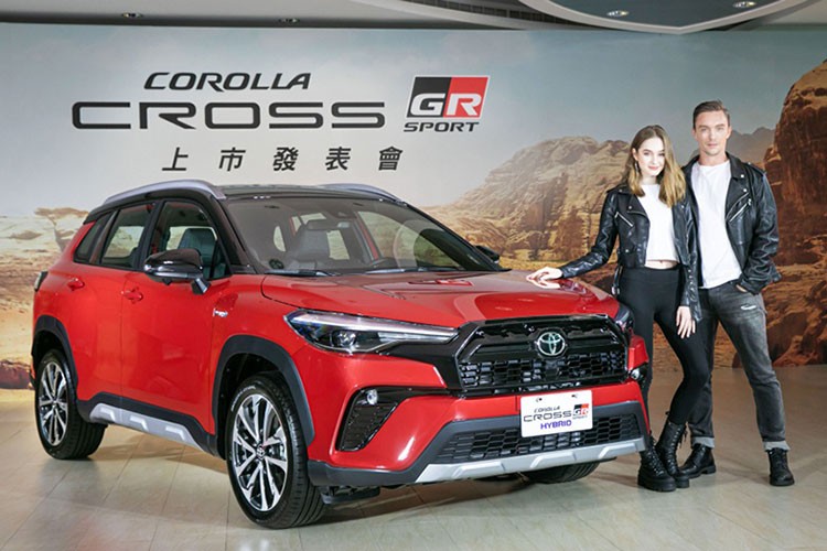 Toyota Corolla Cross GR Sport 2022 sap ra mat Dong Nam A