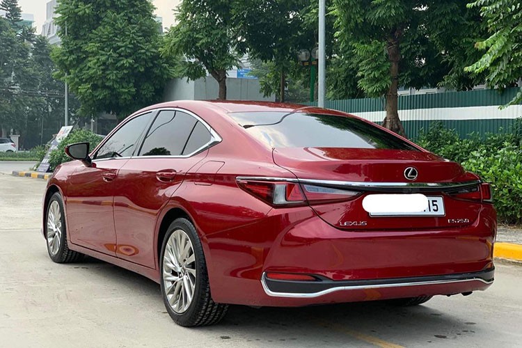 Lexus ES250 doi 2019, 