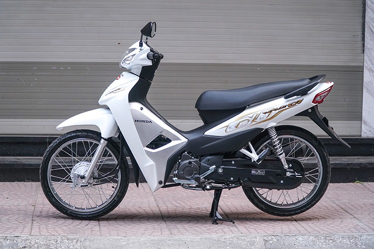 Danh gia xe may Yamaha Sirius RC va Honda Wave Alpha tai Viet Nam-Hinh-2