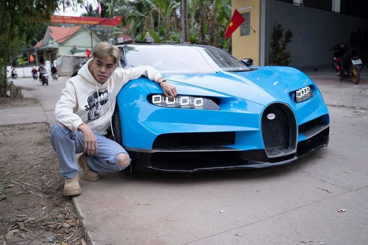 Bugatti Chiron tu che nhu 