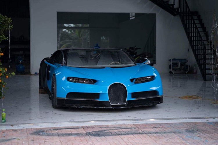 Bugatti Chiron tu che nhu 