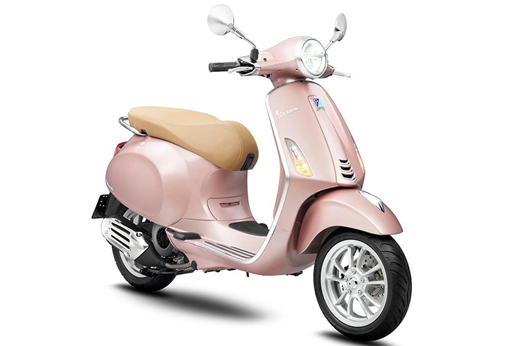 Vespa Primavera Pink Rosa cho chi em phu nu Viet Nam ngay 8/3