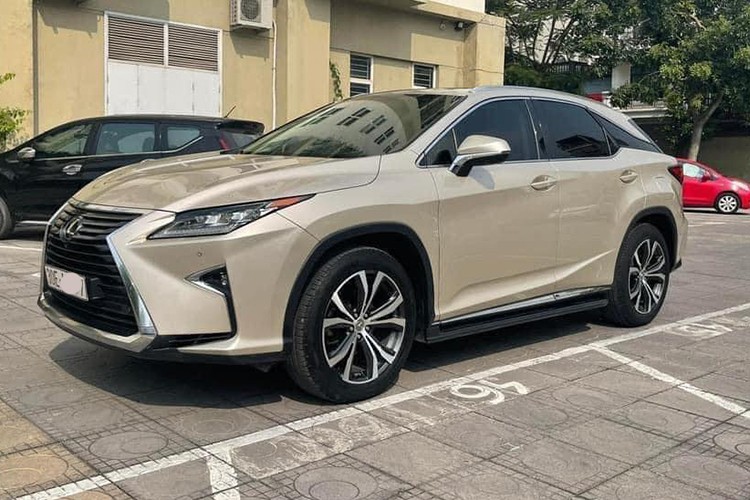 Can canh Lexus RX 350 chay 7 nam ban 2,7 ty o Ha Noi-Hinh-11