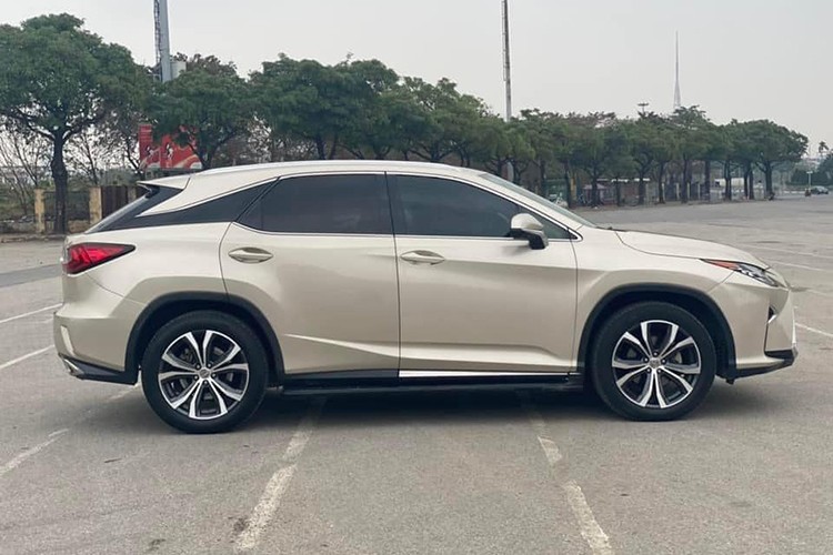Can canh Lexus RX 350 chay 7 nam ban 2,7 ty o Ha Noi-Hinh-3