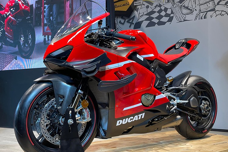 Ducati Superleggera V4 toi 6 ty dong 