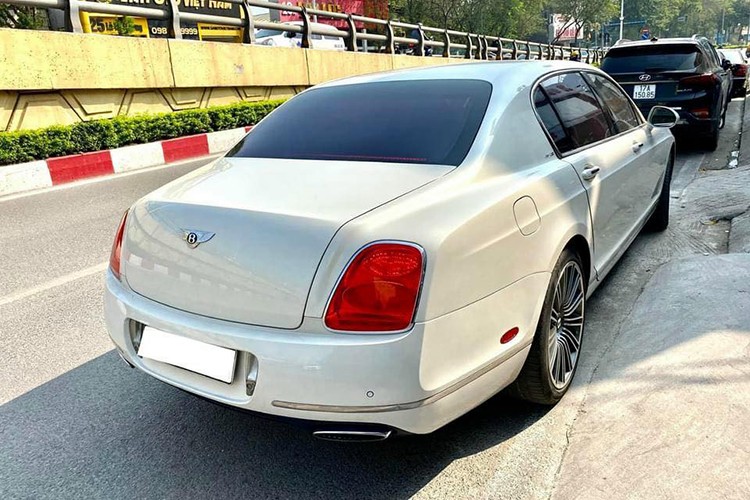 Bentley Continental sieu sang, sau 12 nam chua den 3 ty o Ha Noi-Hinh-2