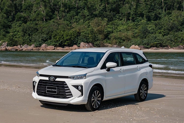 Toyota dan dau thi truong Viet voi doanh so dat gan 9.000 xe-Hinh-2