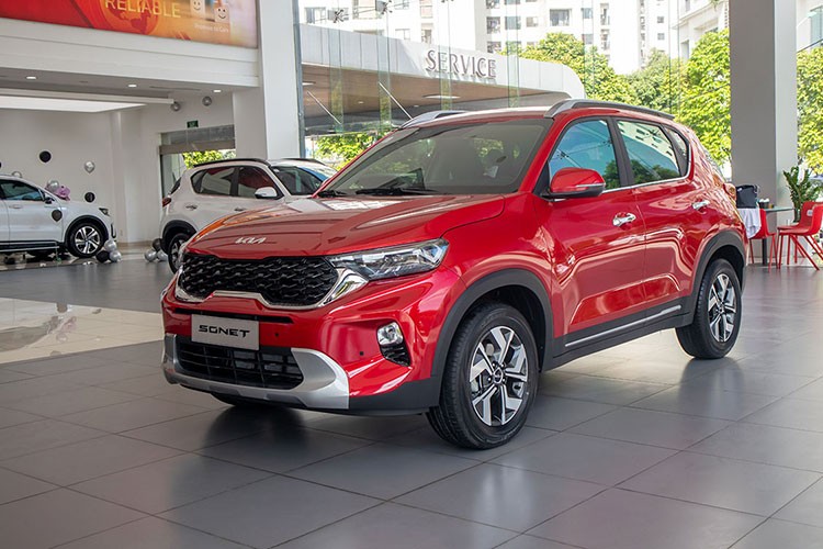 Doanh so SUV do thi Viet Nam, Kia Sonet cho Toyota Raize 