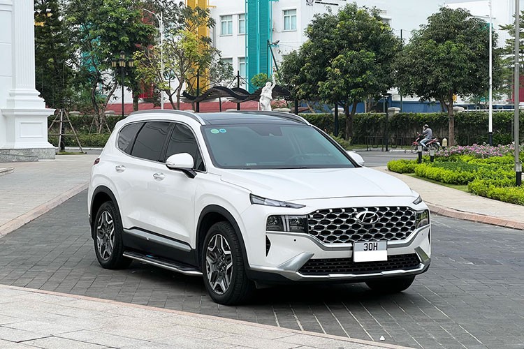 Hyundai SantaFe cu tai Viet Nam, ban lai khong lo ma con lai to?