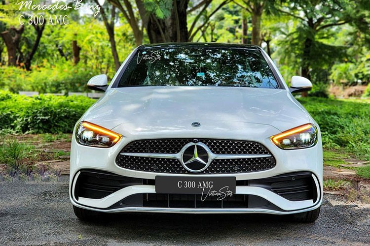 Mercedes-Benz C-Class 2022 lap rap Viet Nam tu 1,66 ty ve dai ly