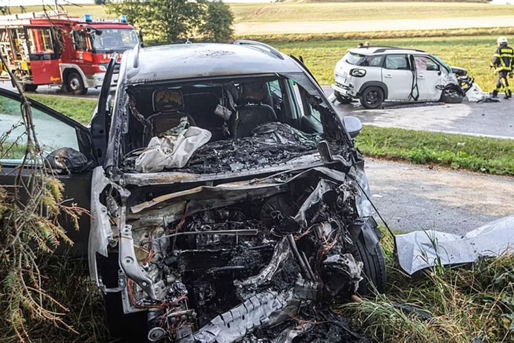 Thu nghiem cong nghe lai tu dong BMW iX khien mot nguoi tu vong