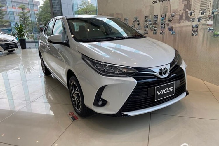 Top oto ban chay nhat Viet Nam - Mitsubishi Xpander vung ngoi 