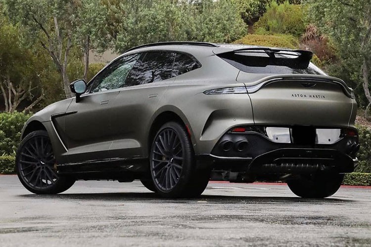 Aston Martin DBX707 gan 22 ty cua Dang Le Nguyen Vu ve Viet Nam-Hinh-4