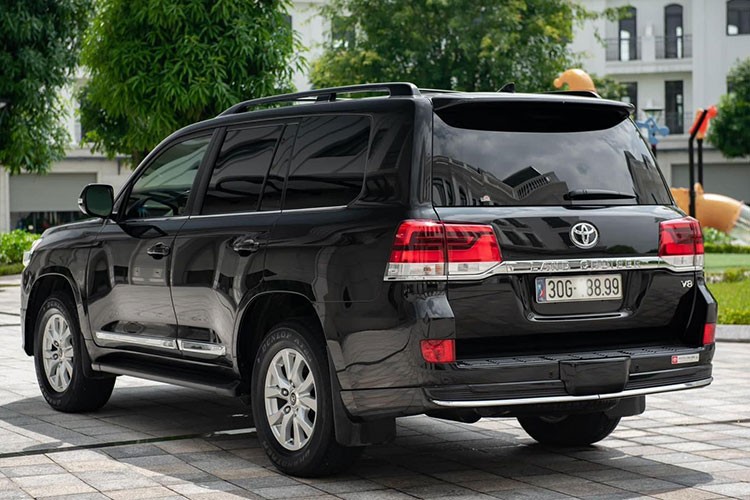 Toyota Land Cruiser 2019 nhap My, 