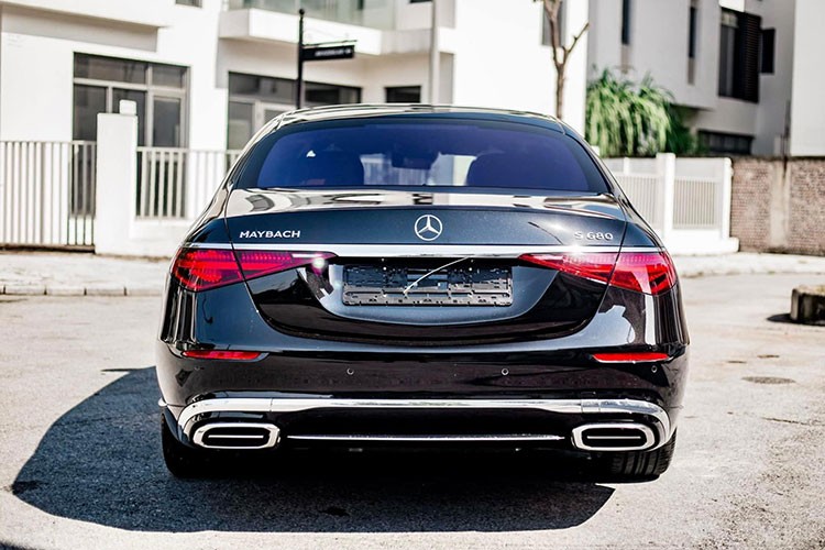 Can canh Mercedes-Maybach S680 2022 sieu sang gia 24 ty o Ha Noi-Hinh-10