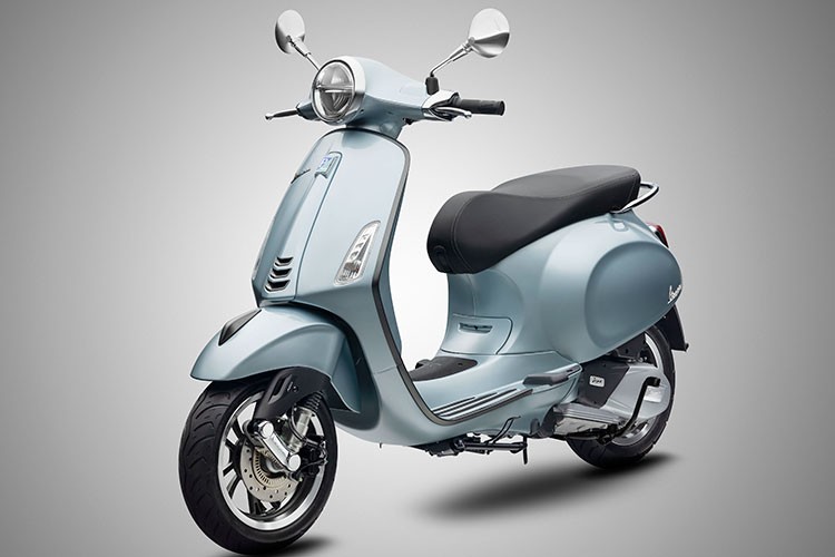 Yamaha Grande vs Vespa Primavera – chon hien dai hay phong cach?-Hinh-2