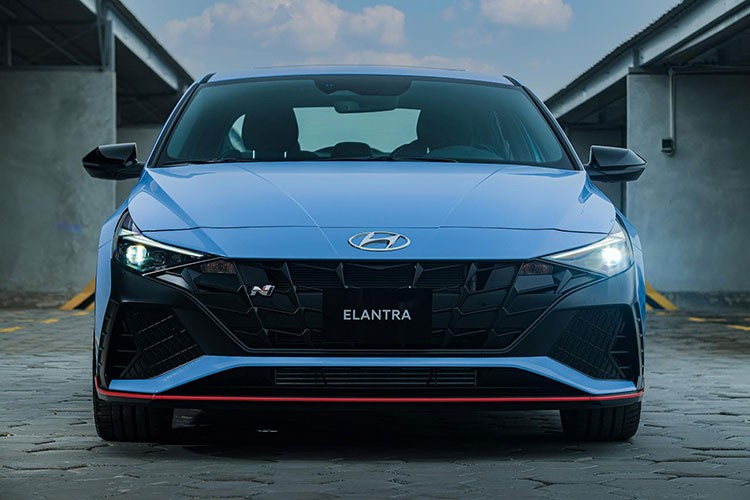 Hyundai Elantra N 2023 ra mat tai Viet Nam, 