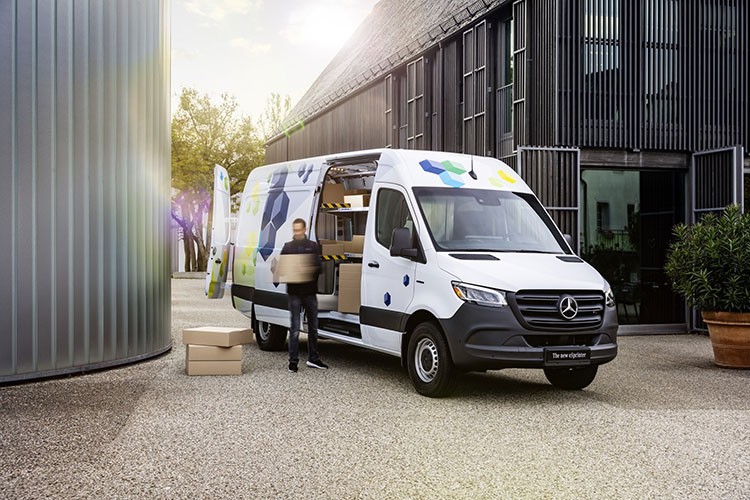 Mercedes-Benz eSprinter 2024 