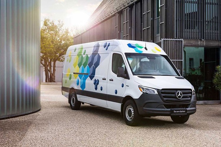 Mercedes-Benz eSprinter 2024 