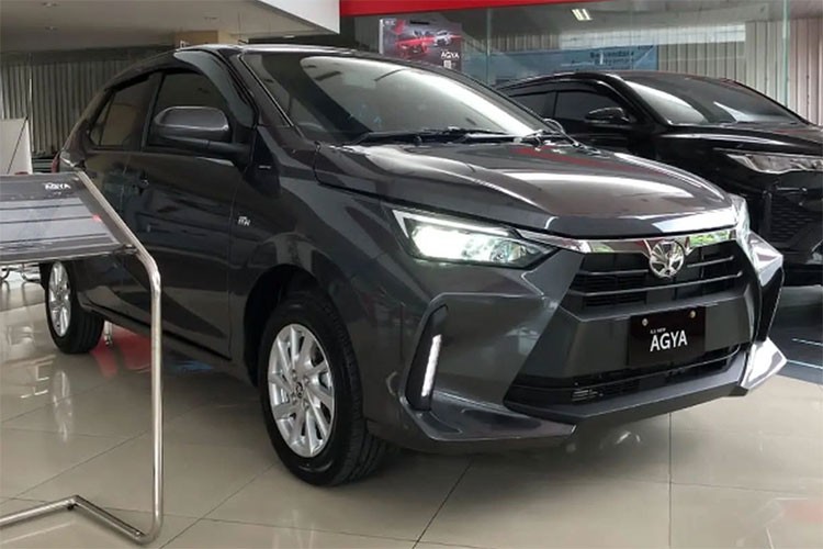 Toyota Wigo 2023 cao nhat 420 trieu tai Viet Nam, lieu co e am?