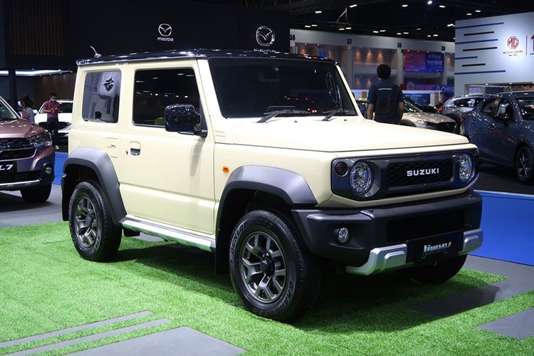 Suzuki Jimny 2023 hon 1,2 ty dong van 