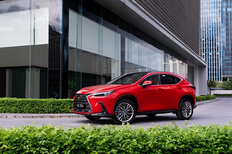 Loạt xe Lexus tại Việt Nam tăng giá, cao nhất tới 400 triệu đồng - Hình 2 Loat xe Lexus tai Viet Nam tang gia, cao nhat toi 400 trieu dong-Hinh-2
